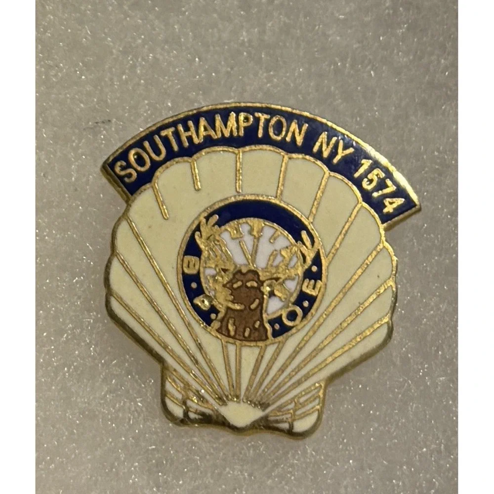 Southhampton NY 1574 B.P.O.E Gold Collectible Hat Lapel Tie Pin